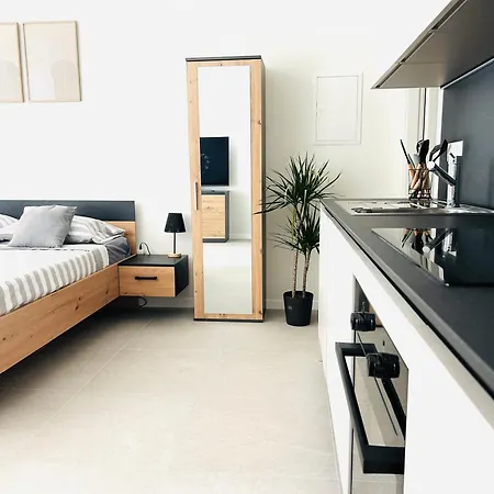 The Urban - Stylish And With Free Parking